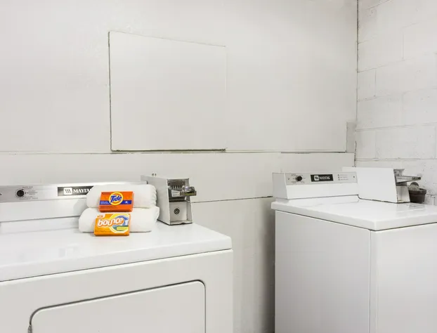 Moosejaw Inn hotel detail image 2