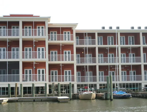 Water Street Hotel & Marina, an Ascend Collection Hotel hotel detail image 3