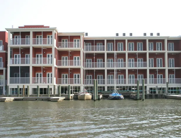 Water Street Hotel & Marina, an Ascend Collection Hotel hotel detail image 3