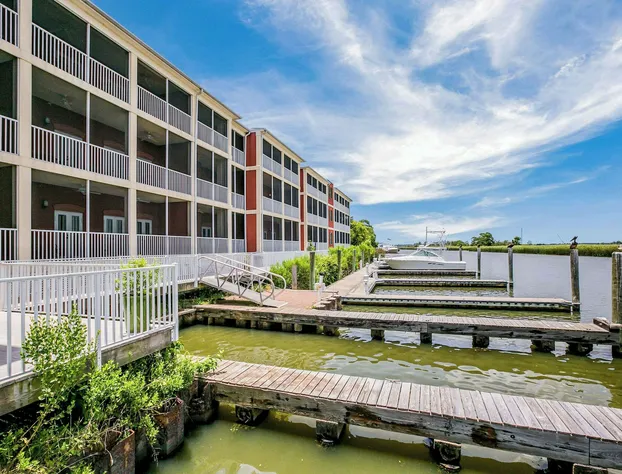 Water Street Hotel & Marina, an Ascend Collection Hotel hotel detail image 4