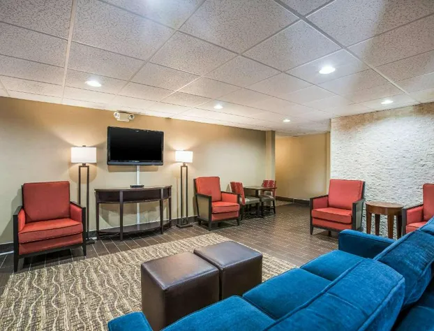 Comfort Inn & Suites Fairborn near Wright Patterson AFB hotel detail image 4