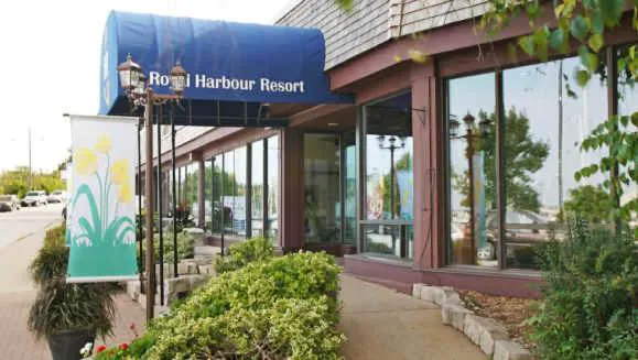 Royal Harbour Resort hotel hero
