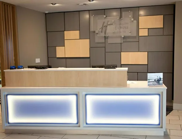 Holiday Inn Express & Suites Great Bend by IHG hotel detail image 1