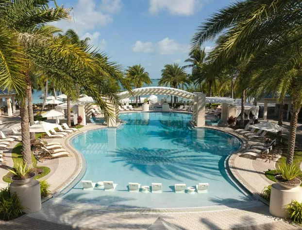 Playa Largo Resort & Spa, Autograph Collection hotel detail image 2