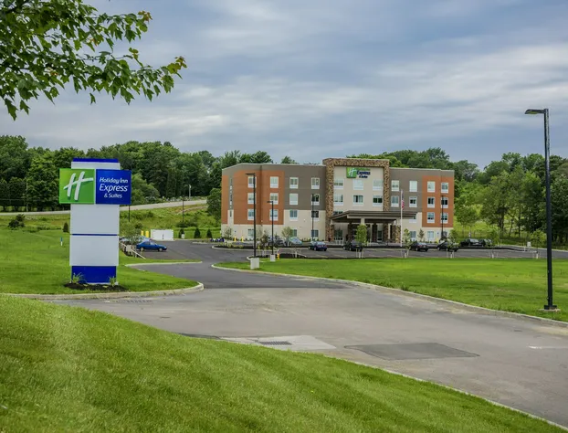 Holiday Inn Express & Suites Jamestown by IHG hotel detail image 2