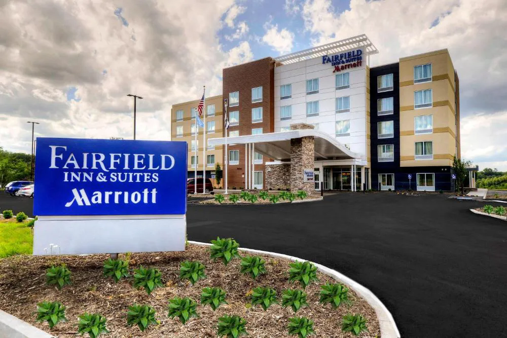 Fairfield Inn & Suites by Marriott Princeton hotel hero
