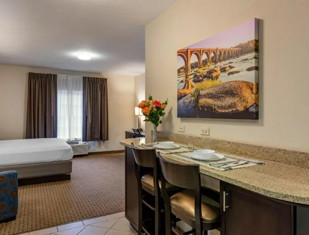 Stay-Over Suites hotel detail image 4