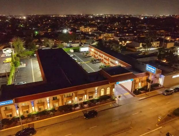 Travelodge Inn & Suites by Wyndham Bell Los Angeles Area hotel detail image 3