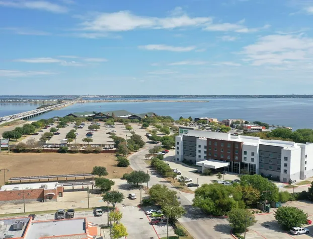 Holiday Inn Express & Suites Garland E - Lake Hubbard I30 by IHG hotel detail image 2