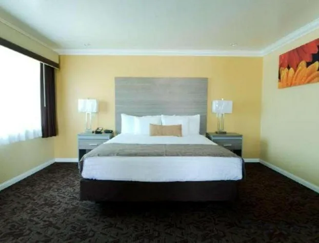 Best Western Hanford Inn hotel detail image 4