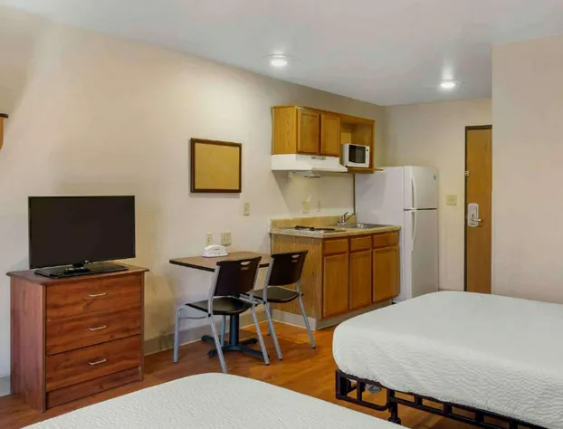 Extended Stay America Select Suites - Kansas City - South - I-49 hotel detail image 1