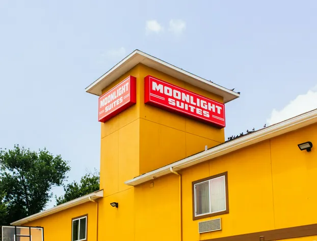 Moonlight Suites - Houston George Bush Intl Airport hotel detail image 2