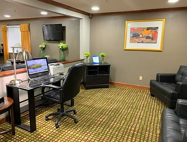 Baymont by Wyndham Piqua hotel detail image 2