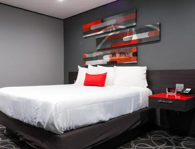 Astro Pasadena Hotel hotel detail image 4