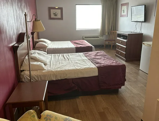 Lakeinn hotel detail image 1