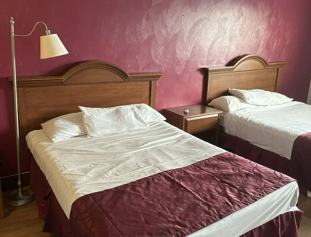 Lakeinn hotel detail image 2