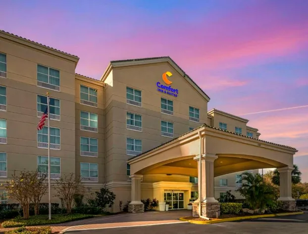 Comfort Inn & Suites Tavares North hotel detail image 3