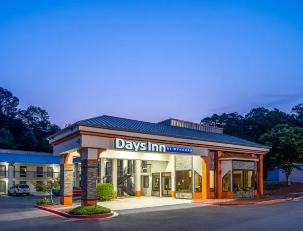 Days Inn by Wyndham Clemson hotel detail image 2