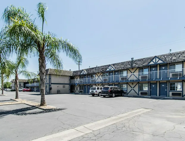 Motel 6 Kingsburg, CA hotel detail image 1