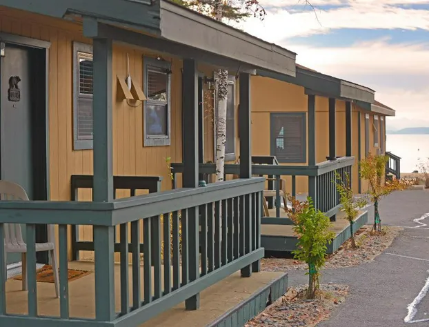 Franciscan Lakeside Lodge hotel detail image 4