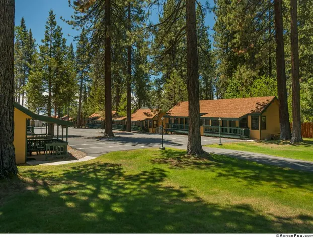 Franciscan Lakeside Lodge hotel detail image 1