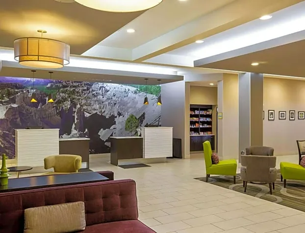 La Quinta Inn & Suites by Wyndham Cedar City hotel detail image 3