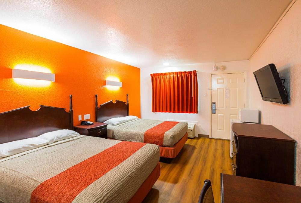 Motel 6 Red Oak, TX - Dallas hotel hero