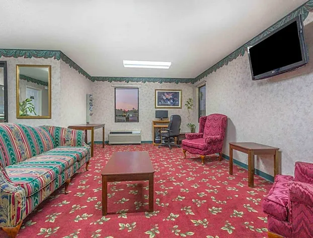 Days Inn by Wyndham Royston hotel detail image 1