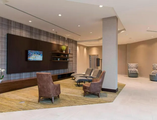 Courtyard by Marriott Holland Downtown hotel detail image 4