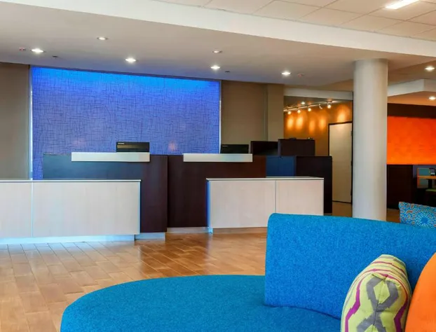 Fairfield Inn & Suites Pleasanton hotel detail image 2