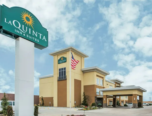 La Quinta Inn & Suites by Wyndham Enid hotel detail image 1
