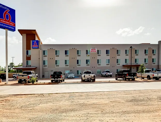 Studio 6 Sweetwater, TX hotel detail image 2