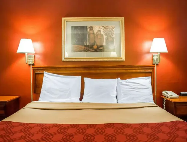 Econo Lodge Williamsport hotel detail image 3