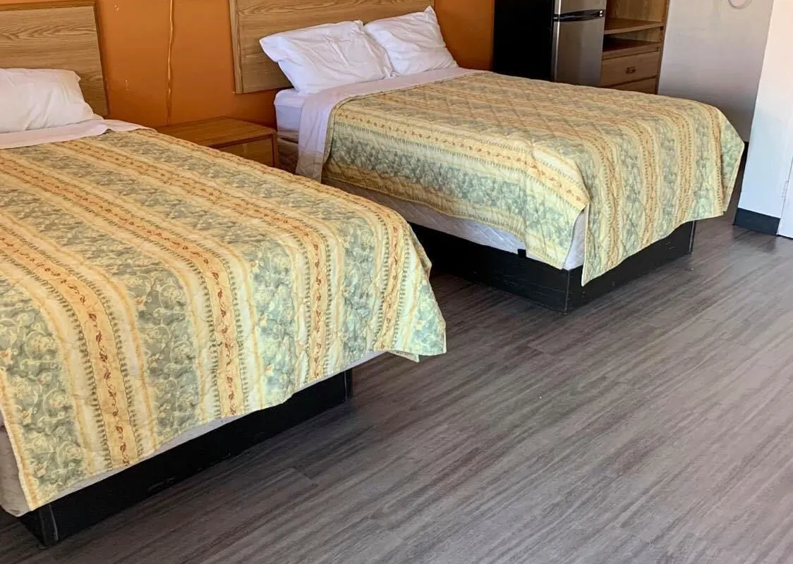 Mustang Motel hotel hero