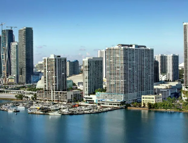 DoubleTree by Hilton Grand Hotel Biscayne Bay hotel detail image 1