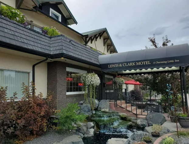 Three Forks Lewis & Clark Motel hotel detail image 3