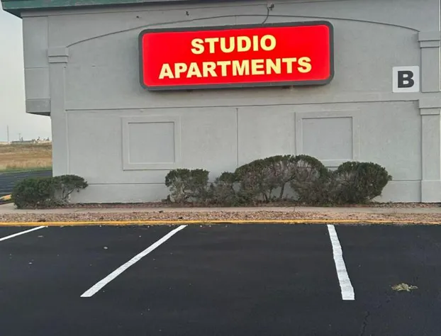 Studio Apartments hotel detail image 2