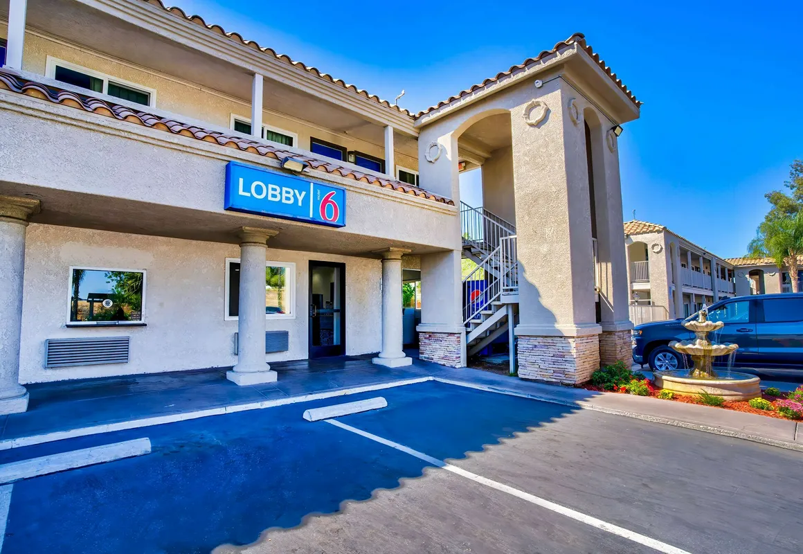 Motel 6 Menifee, CA hotel hero