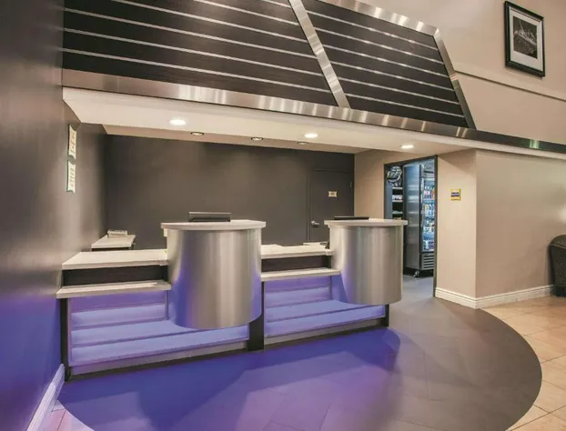 La Quinta Inn & Suites by Wyndham Dublin - Pleasanton hotel detail image 2