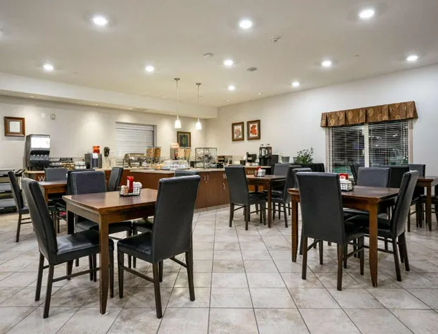 Coast Weyburn Hotel hotel detail image 4