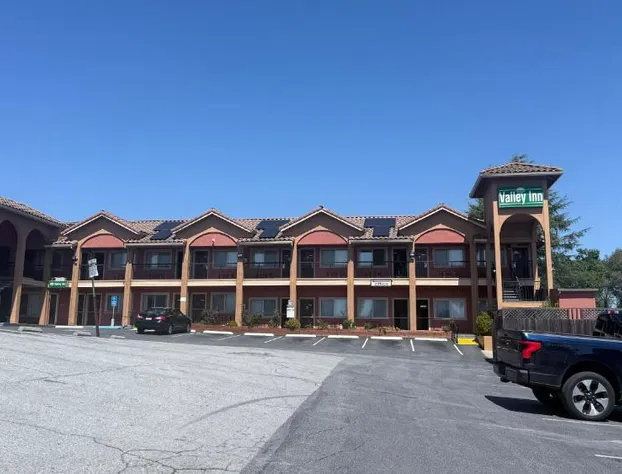 Valley Inn hotel detail image 1