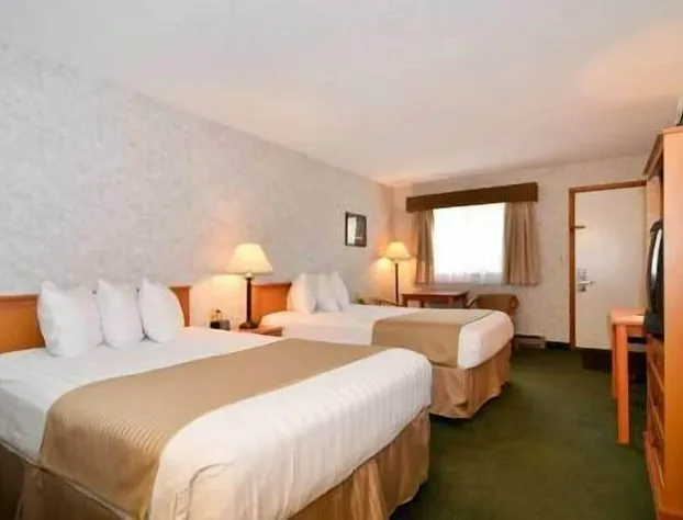 UBar Inn & Suites hotel detail image 3