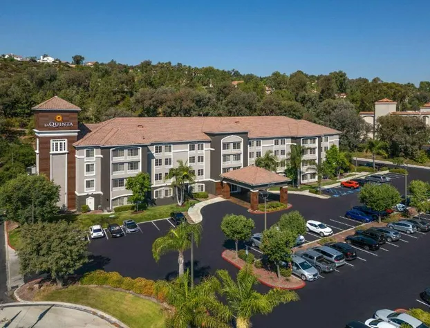 La Quinta Inn & Suites by Wyndham Santa Clarita - Valencia hotel detail image 2