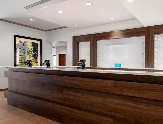 Hilton Garden Inn Cleveland Downtown hotel detail image 2