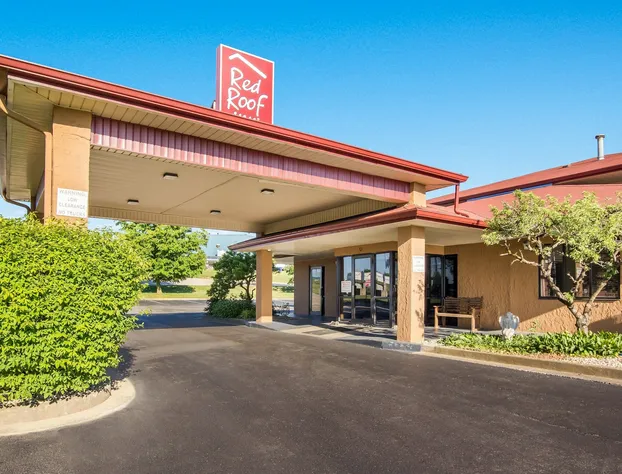 Red Roof Inn Shelbyville hotel detail image 1