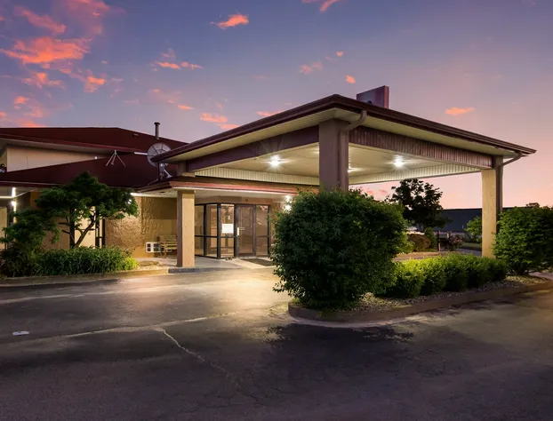 Red Roof Inn Shelbyville hotel detail image 3