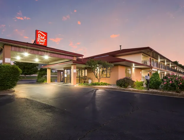 Red Roof Inn Shelbyville hotel detail image 4