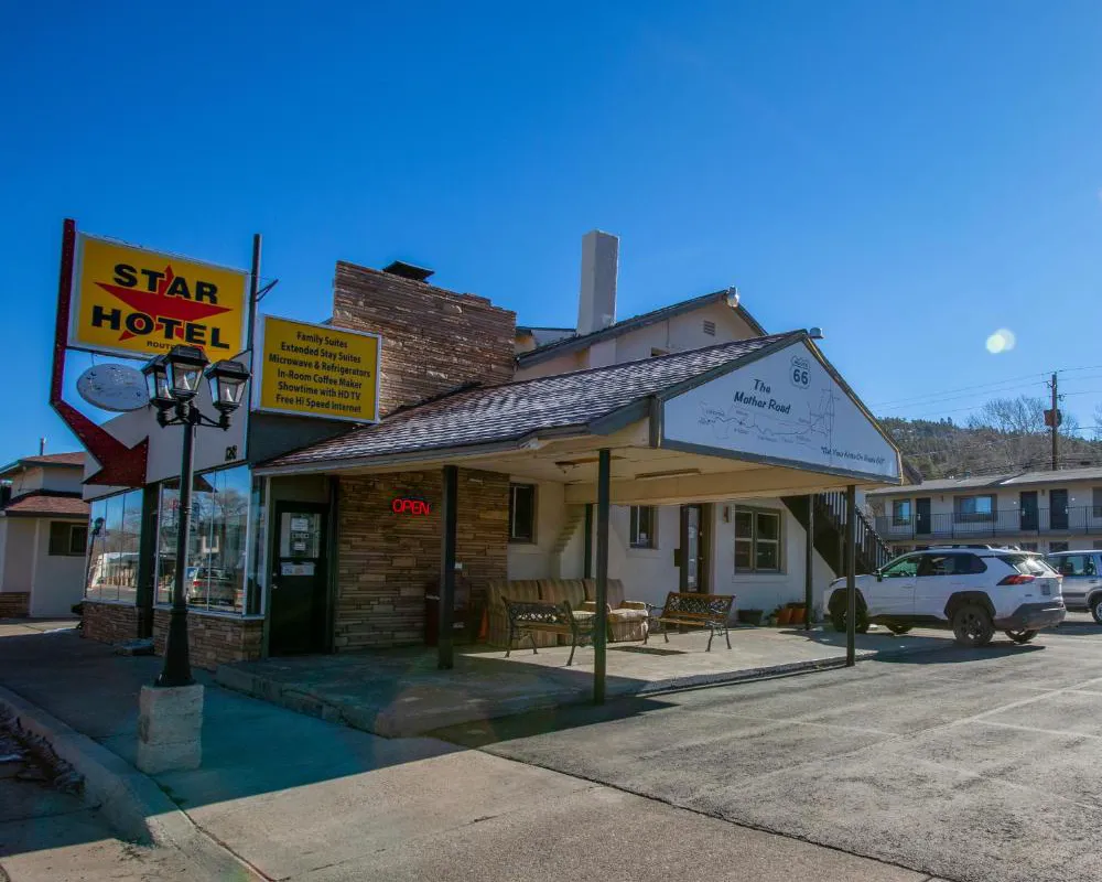 Star Hotel Route 66 Grand Canyon hotel hero