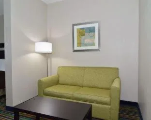 Quality Inn & Suites Kenedy - Karnes City hotel detail image 2