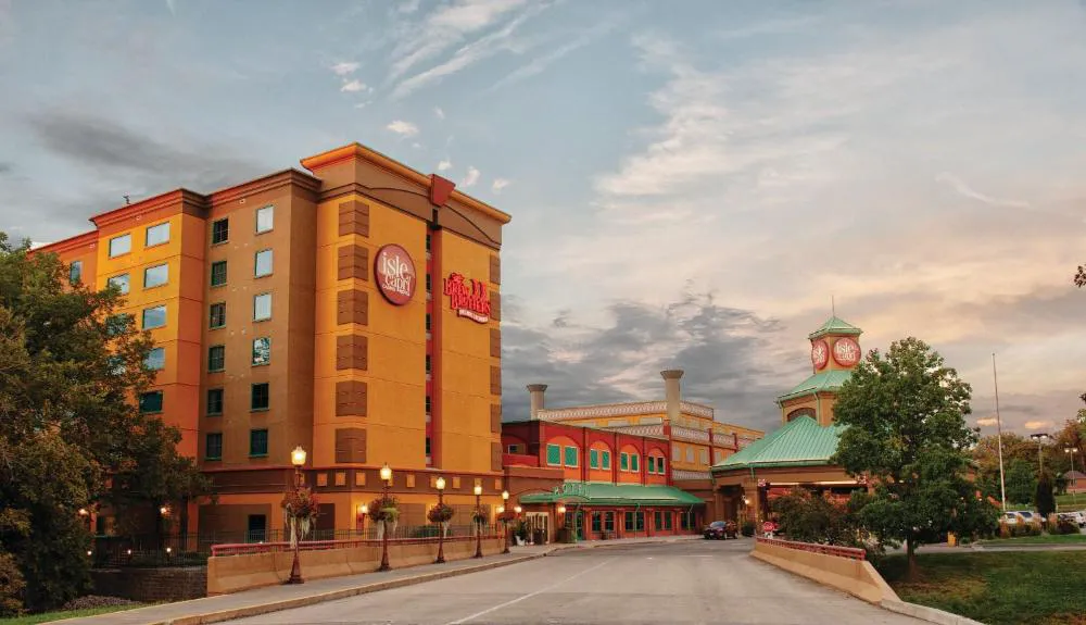 Isle of Capri Casino Hotel Boonville - A Caesars Rewards Destination hotel hero